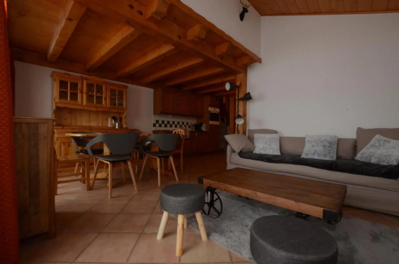 Chalet A, Village Des Lapons Les Saisies, 3 Chambres Et 1 Espace Nuit Mezzanine