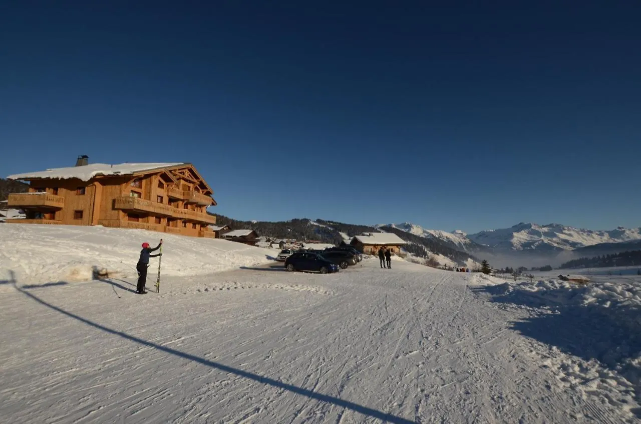 Apartment Chalet A, Village Des Lapons Les Saisies, 3 Chambres Et 1 Espace Nuit Mezzanine